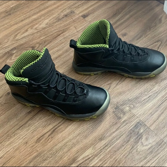 Jordan Retro 10. size 7. “Green Venom” - Picture 4 of 4